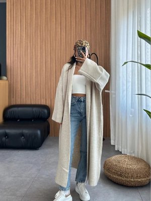 Bej Maxi Boy Uzun Polarlı Kalın Triko Hırka