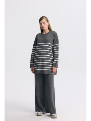 Antrasit Çizgili Basic Taş Detaylı Triko Takım