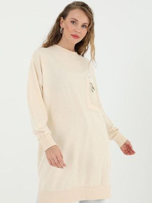 Gri İki İplik Kumaş Cep Ve Yazı Detaylı Sweatshirt Gri İki İplik Kumaş Cep Ve Yazı Detaylı Sweatshirt