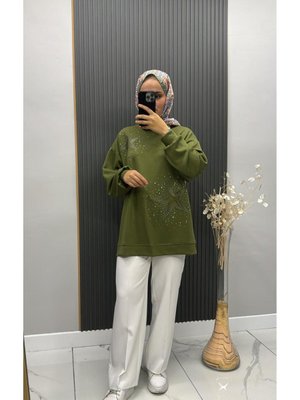 Taşlı Yıldız Detaylı Sweat Taşlı Yıldız Detaylı Sweat