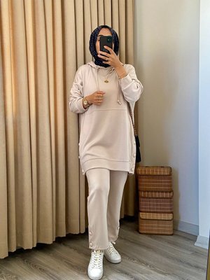 A Kalite Modal Kapüşonlu İkili Takım A Kalite Modal Kapüşonlu İkili Takım