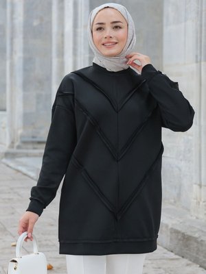 Önü V Detaylı Tunik Siyah Önü V Detaylı Tunik Siyah