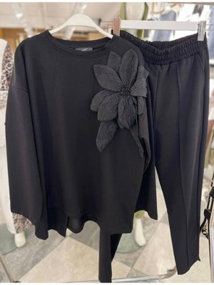 Üç İplik Çiçek Detaylı Takım