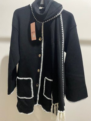 Atkılı Triko Ceket