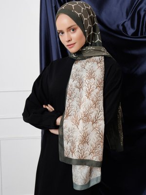 Haki Trio Dallı Desenli Şal