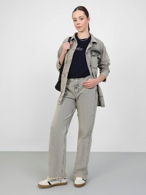 Gri Yıkamalı Denim Wide Leg Pantolon Gri Yıkamalı Denim Wide Leg Pantolon