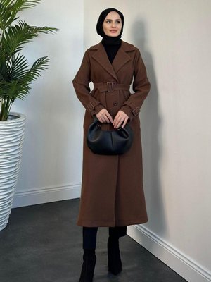 Mahika Astarlı Kemerli Kaşe Kaban Koyu Kahve Mahika Astarlı Kemerli Kaşe Kaban Koyu Kahve