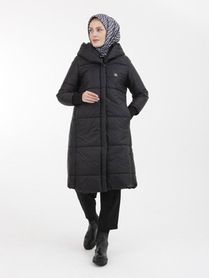 Trend Kapüşonlu Cep Detaylı Kapitone Oversize Siyah Kaban