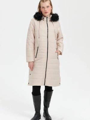 Bej Kapüşonlu Kürklü Uzun Mont Bej Kapüşonlu Kürklü Uzun Mont