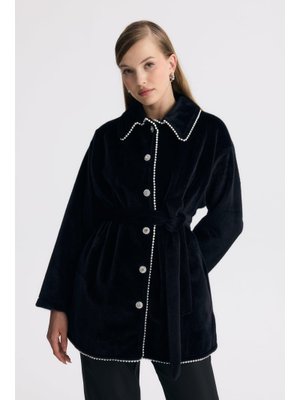 Siyah Clara İnci Detaylı Kaban