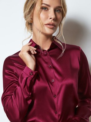 Şık Ve Rahat Saten Uzun Kollu Gömlek Yaka