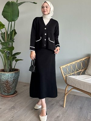 Dikiş Detay Etekli Siyah Triko Takım