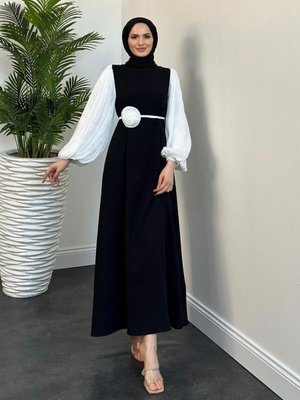 Belladia Gül Tokalı Elbise Siyah Belladia Gül Tokalı Elbise Siyah