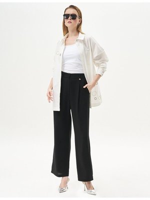Pileli Cep Detaylı Basic Pantolon Siyah