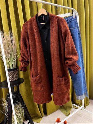 Kol Katmanlı Cepli Salaş Triko Hırka