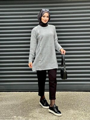 Gri Top Düğmeli Triko Tunik Gri Top Düğmeli Triko Tunik