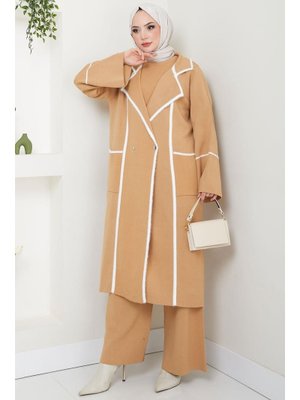 Camel Sakal Garnili Üçlü Triko Takım Camel Sakal Garnili Üçlü Triko Takım