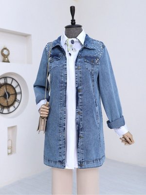 Taş İşlemeli Yıkamalı Kot ceket Taş İşlemeli Yıkamalı Kot ceket