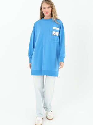 Lacivert İki İplik Kumaş Cep Ve Yazı Detaylı Sweatshirt Lacivert İki İplik Kumaş Cep Ve Yazı Detaylı Sweatshirt