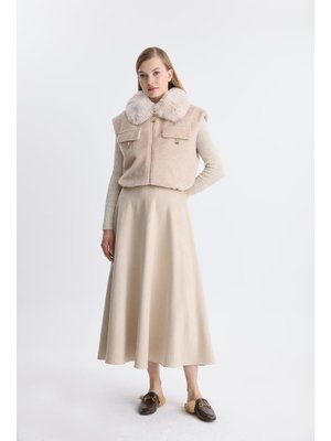 Bej Kürk Yaka Kaşe Kısa Yelek