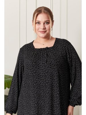 Siyah Buyuk Beden Kare Yaka Elbise