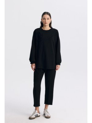 Siyah Slory Aksesuar Detaylı Şardonsuz Üç İplik Takım