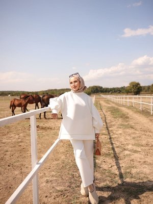 Beyaz Balon Kol Scuba Takım