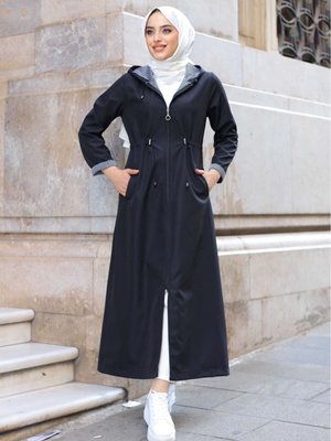 Bileği Ve İçi Çizgili Kapüşonlu Tam Boy Uzun Trençkot