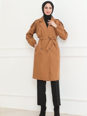 Taba Omuzu Patlı Kolu Lastikli Kemer Bağlamalı Uzun Düğme Detaylı Trençkot