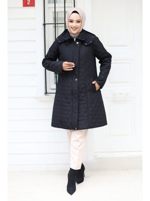 Siyah İçi Velbua Kaplı Kapüşonlu Kapitone Mont