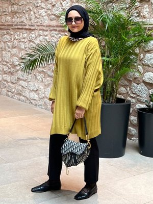 Yağ Yeşili Triko Tunik