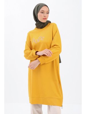 Sarı Nakışlı Fermuar Detaylı Reglan Kol Sweat Tunik