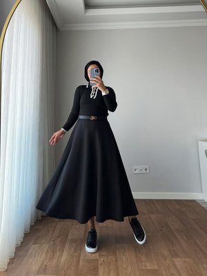 Puf Scuba Siyah Kloş Etek