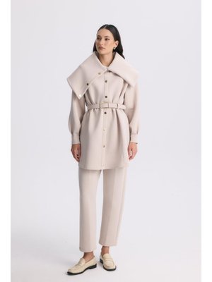 Bej Jolie Yaka Detay Kemerli Scuba Takım