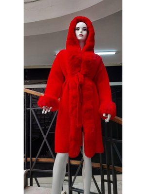 Kırmızı Pula Yakası Kolları Komple Kürklü Kapüşonlu Uzun Angora Kaban
