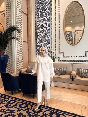 Fermuarlı Spor Scuba Takım Beyaz