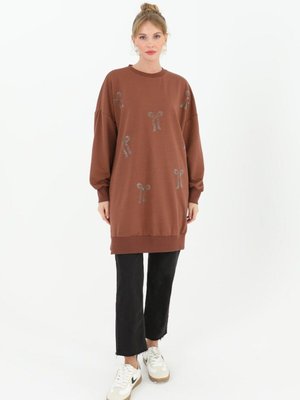 Kahverengi İki İplik Kumaş Taş Baskılı Sweatshirt Kahverengi İki İplik Kumaş Taş Baskılı Sweatshirt