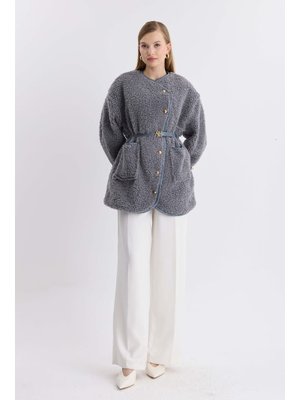 Gri Novi Kemer Aksesuar Detaylı Peluş Ceket