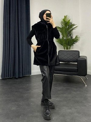 Fermuarlı Peluş Yelek Siyah Fermuarlı Peluş Yelek Siyah