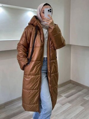 Büyük Bedenkadın Kapüşonlu Fermuarlı Kapama Taba Şişme Mont