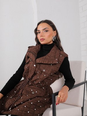 Kahverengi Taşlı Kapitone Yelek