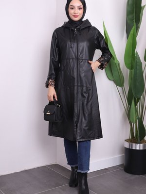 Siyah Kapüşonlu Kol Katlı Deri Trençkot Siyah Kapüşonlu Kol Katlı Deri Trençkot