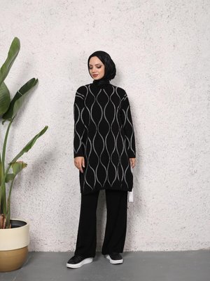 Kadın Modest Dalga Desenli Yandan Yırtmaçlı Simli Triko Tunik