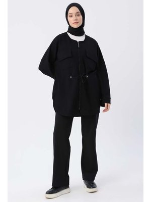 Siyah Belden Büzgülü Cepli Ceket