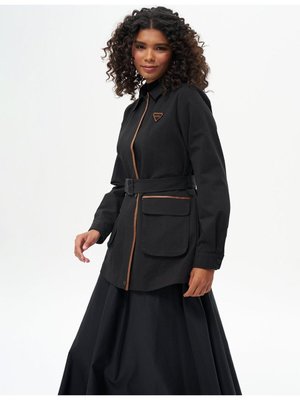 Torba Cep Ve Biye Detaylı Ceket Siyah