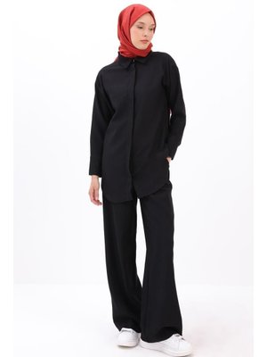 Siyah Gömlekli Pantolonlu Takım