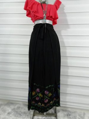 Siyah Otantik Nakış İşlemeli Harem Şalvar Bulmaca Pantolon Siyah Otantik Nakış İşlemeli Harem Şalvar Bulmaca Pantolon