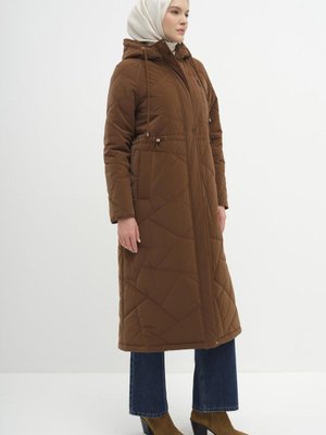 Reglan Kollu Kapitone Kaban Kahve Reglan Kollu Kapitone Kaban Kahve