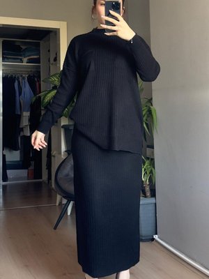 Tek Cepli Tunik Etek Fitilli Triko Takım Siyah Tek Cepli Tunik Etek Fitilli Triko Takım Siyah