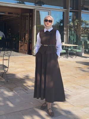 Yelekli Etekli Takım Kahverengi